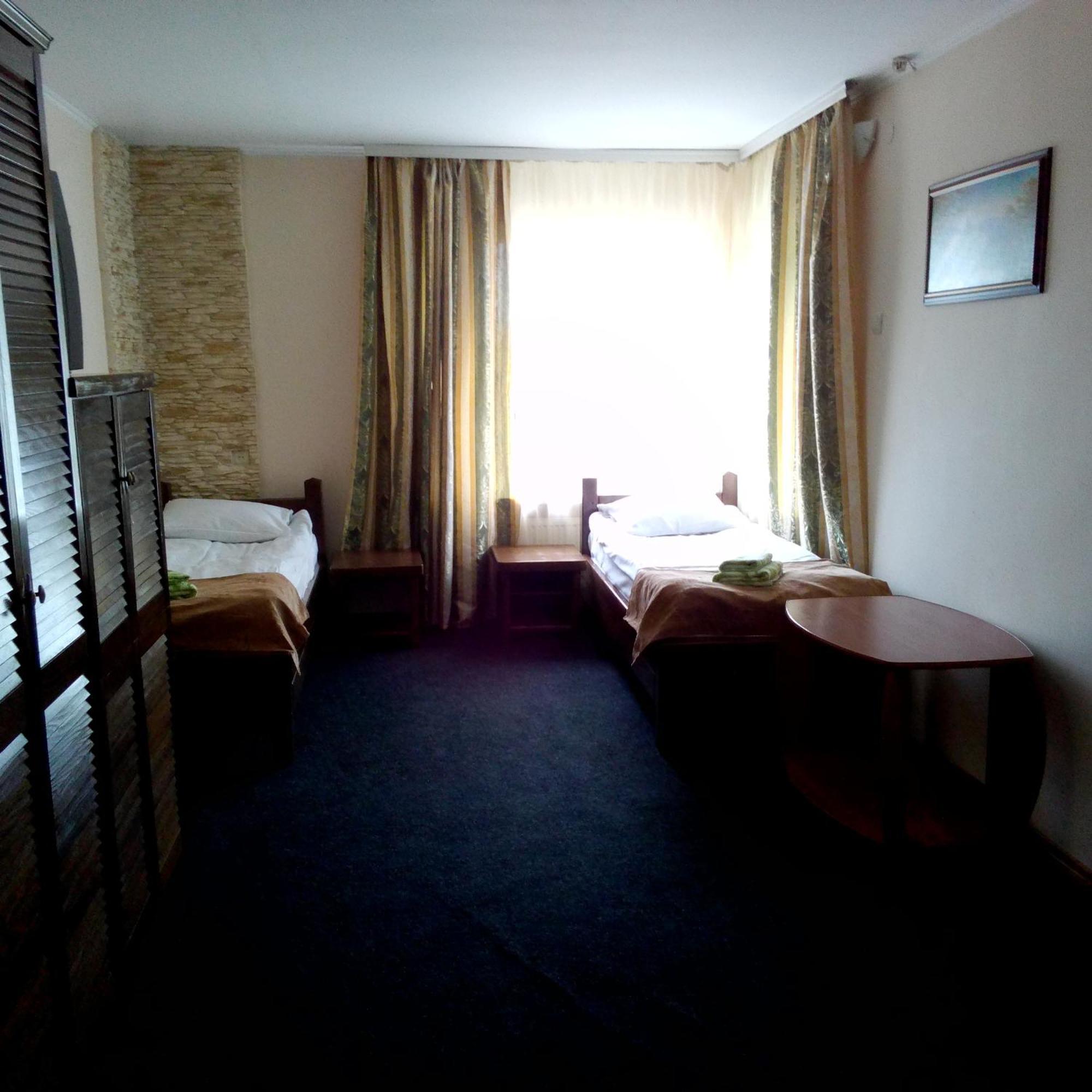 Malyvo Hotel Dilyatyn Rum bild